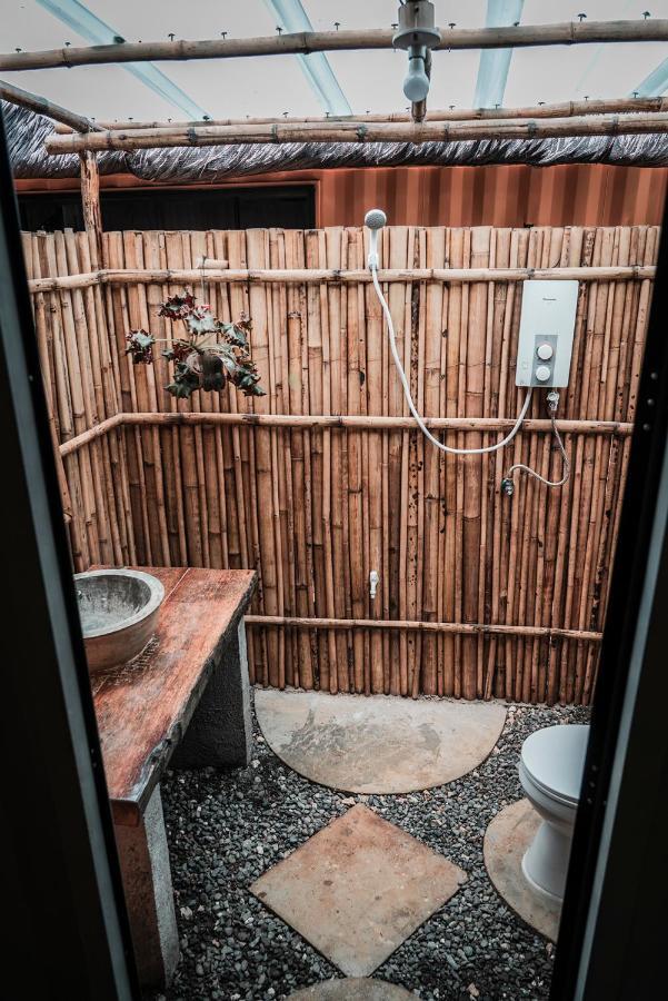 Freedom Society San Isidro (Siargao) Exterior photo